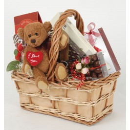 Romantic Basket